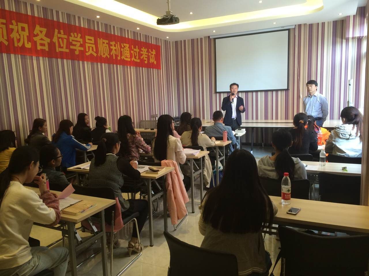 QQ圖片20160530234433.jpg